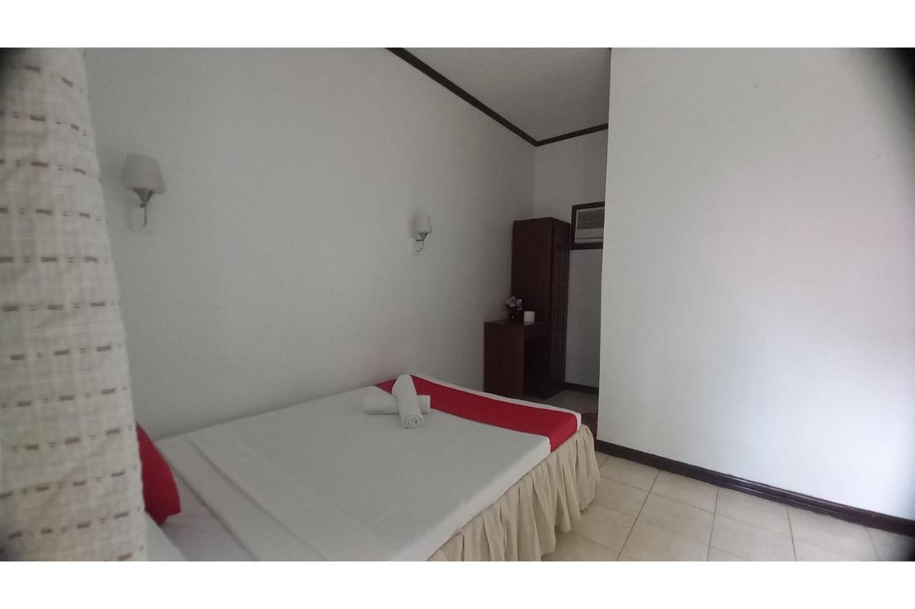 Oyo 934 Bea'S Garden Inn Tiniguiban Kültér fotó