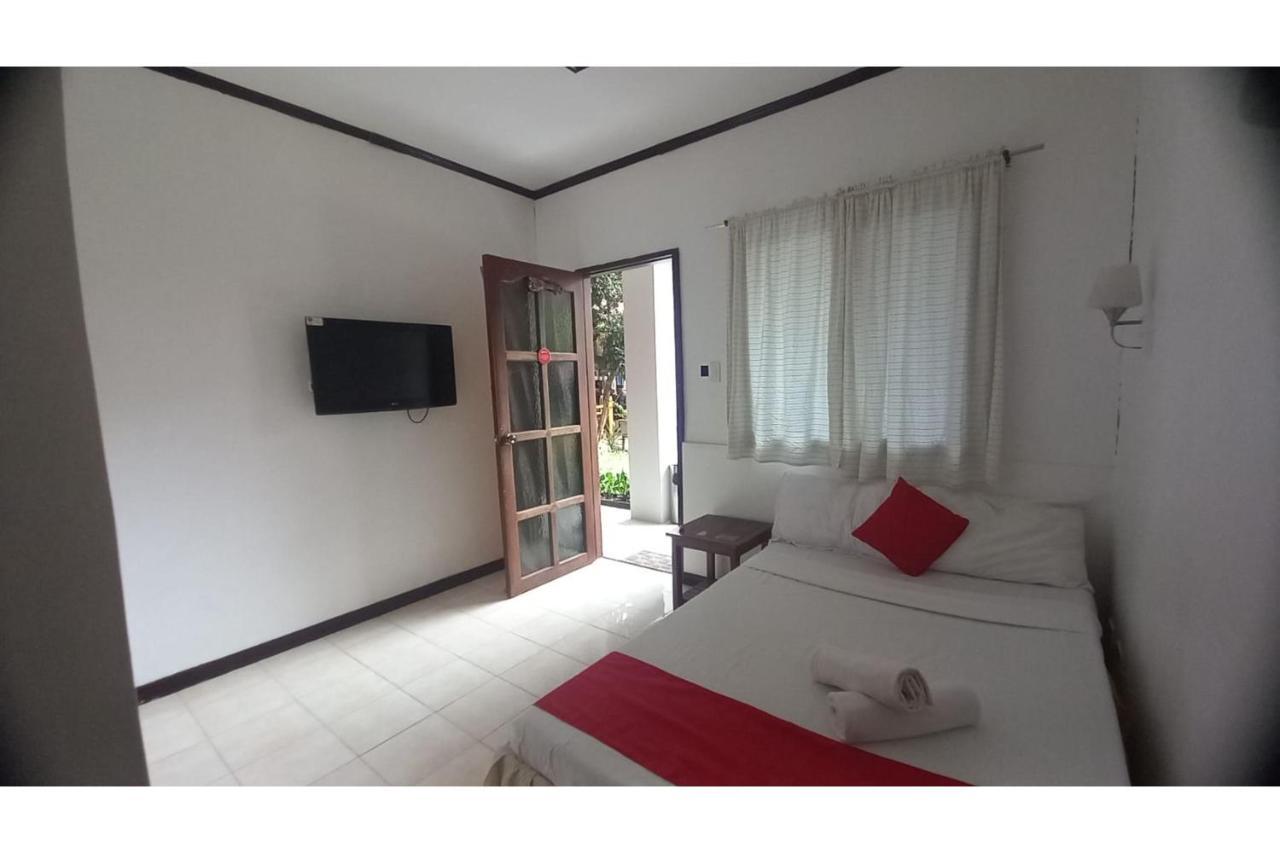 Oyo 934 Bea'S Garden Inn Tiniguiban Kültér fotó